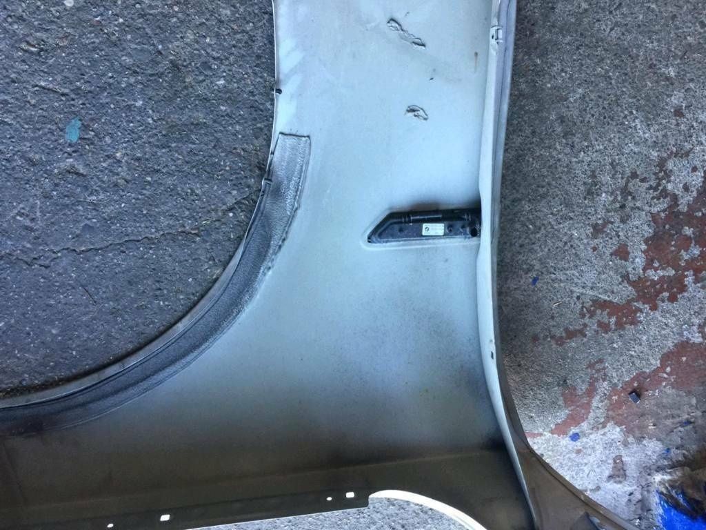 BMW original F01 F02 front fender R/L color no guarantee