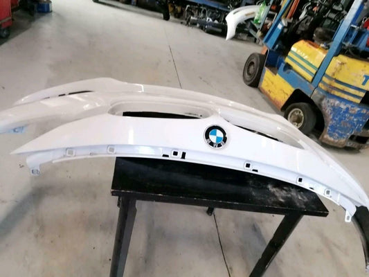 BMW original F30/F31 bumper LCI in alpine white, good condition