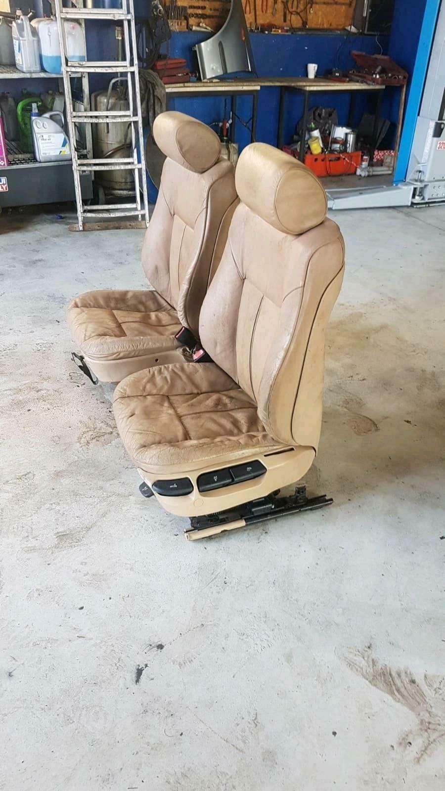 BMW Original E39 Manuell Braune Leder Sitze Vorne Komplett