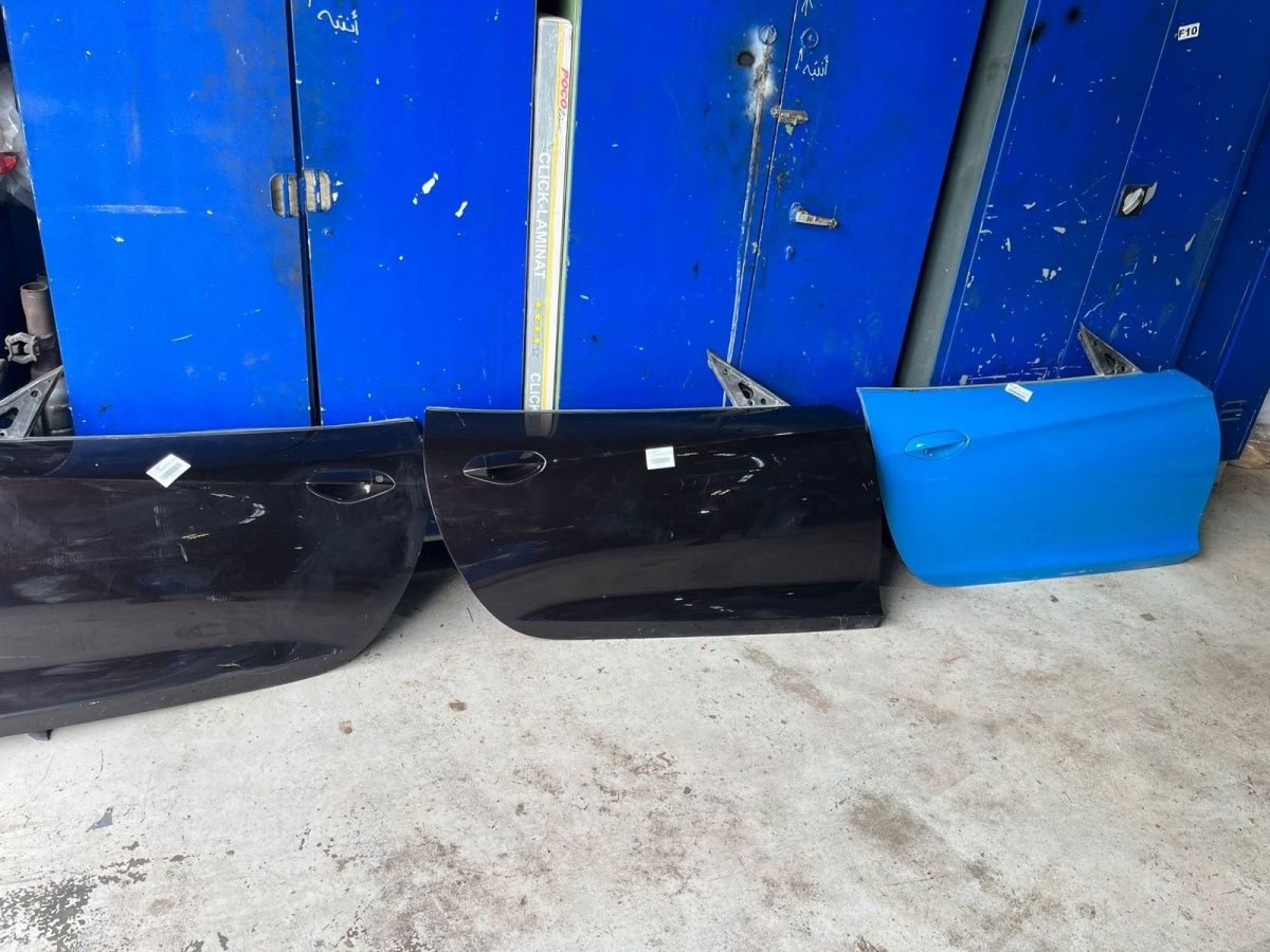 BMW original E89 Z4 facelift door left or right