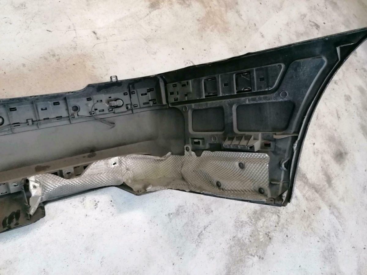 BMW Original E65, E66, FL,Hintere Stoßstange in Schwarze mit PDC