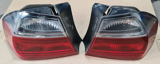 BMW original E90 taillight right or left