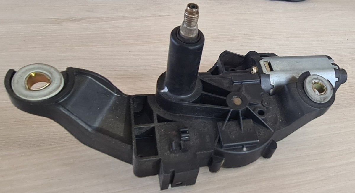 BMW original wiper motor rear E80 E81 E87 motor wiper