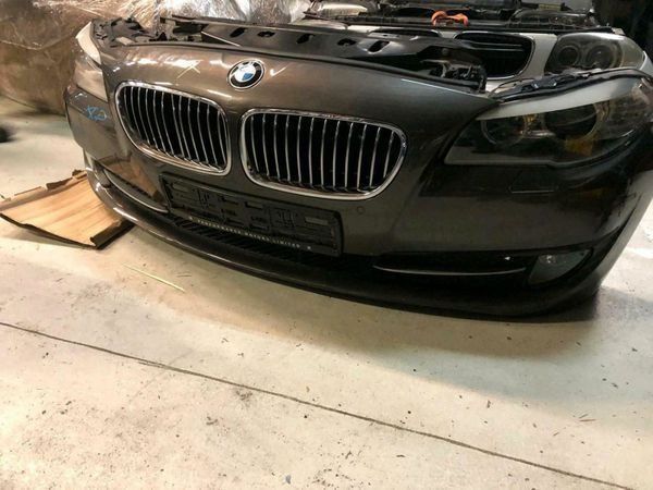 BMW 5 F10 F11 Stoßstange Kühler Scheinwerfer