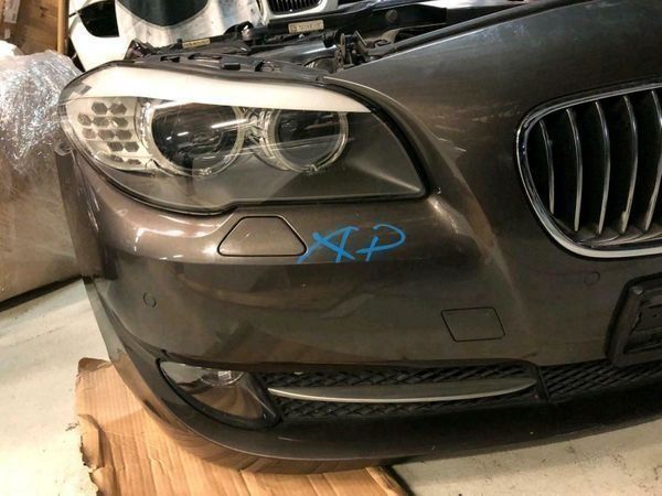 BMW 5 F10 F11 Stoßstange Kühler Scheinwerfer