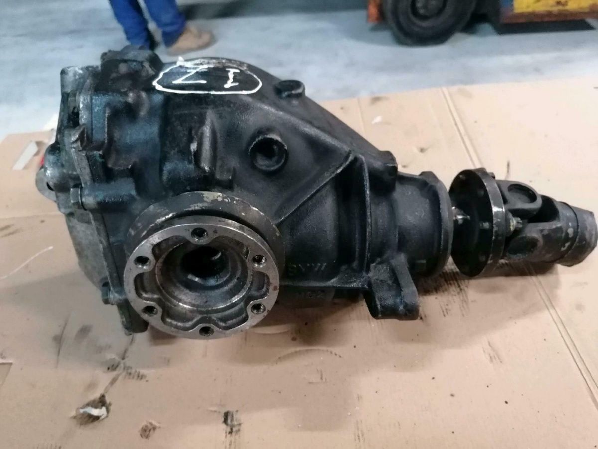 BMW Original E46 Differential Aufsatz 2,47 320D Cabrio Coupe Limo