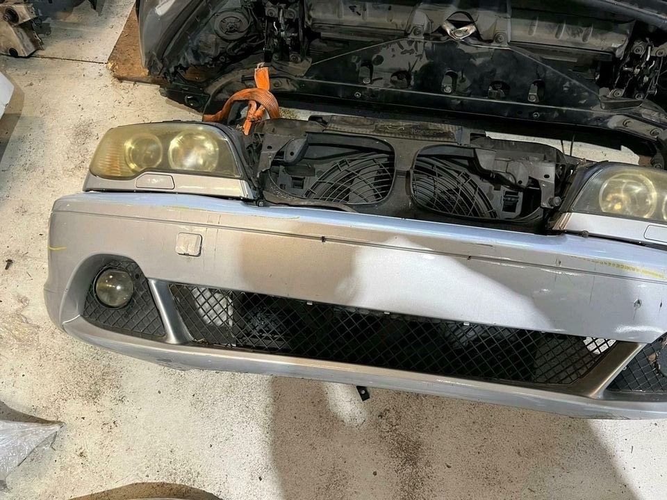 BMW E46 Coupe Cabrio FL  Stoßstange Kühler Scheinwerfer Halogen