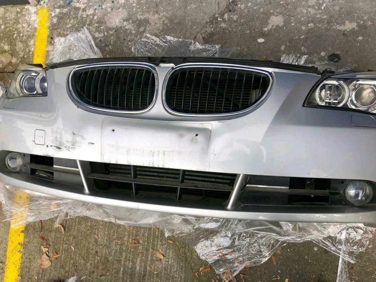 BMW E60 E61 Vor Facelift Xenon Scheinwerfer Stoßstange Kühler