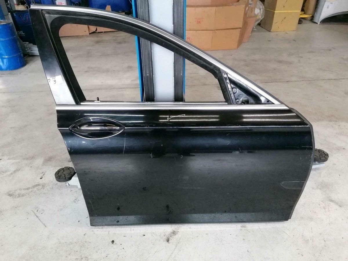 BMW original F01 passenger side door in good condition, 3rd place,