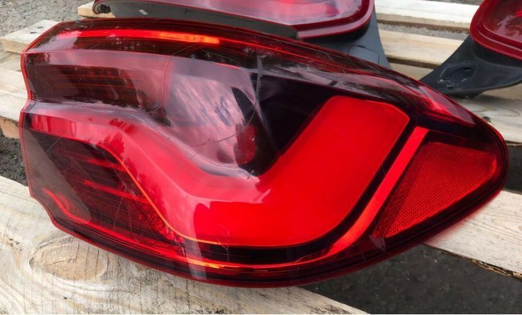 BMW original F39 X2 LED rear light right rear light