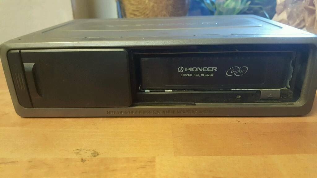 Original PIONEER CDX-P24S Multi-CD Wechsler 6 Fach DISC