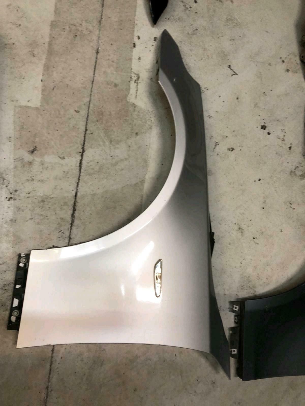 BMW original E60 E61 fender year 03-09 left/right