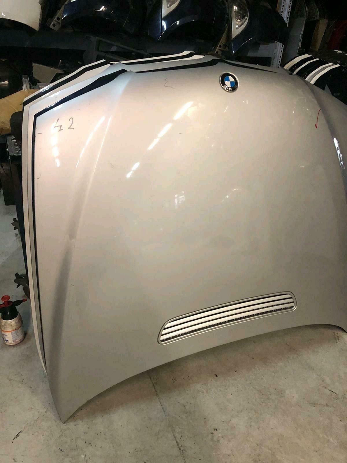 BMW E65 E66 Vor Facelift Motorhaube Bj. 2002-2005 in Titansilber