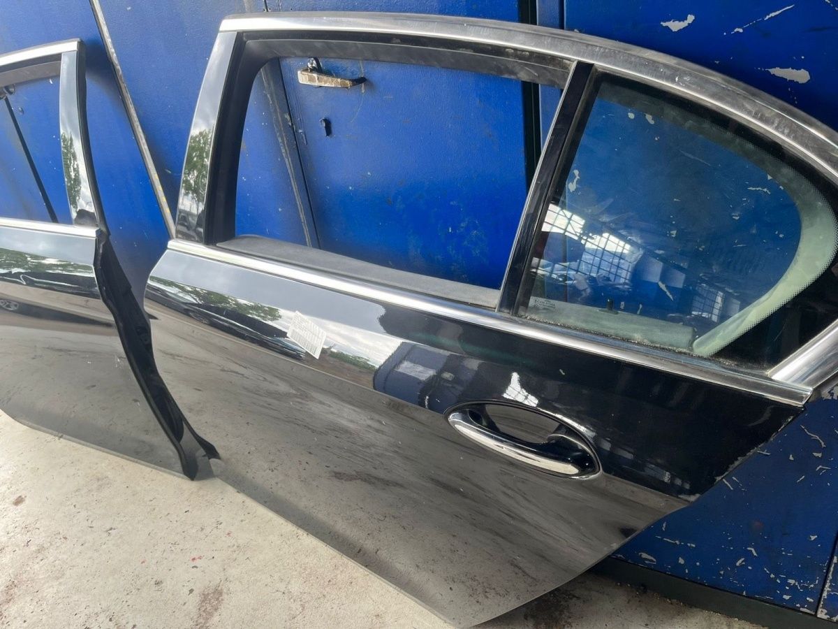 BMW original G30 G38 rear door left or right