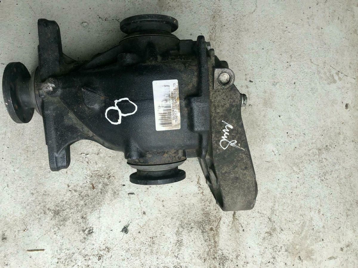 BMW Original E90 E91 Differential 3.73