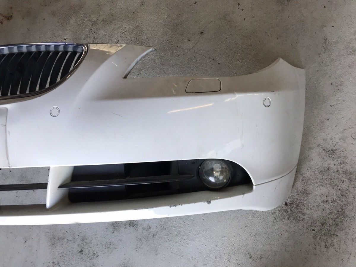 BMW original 5 series E60 E61 bumper trim white