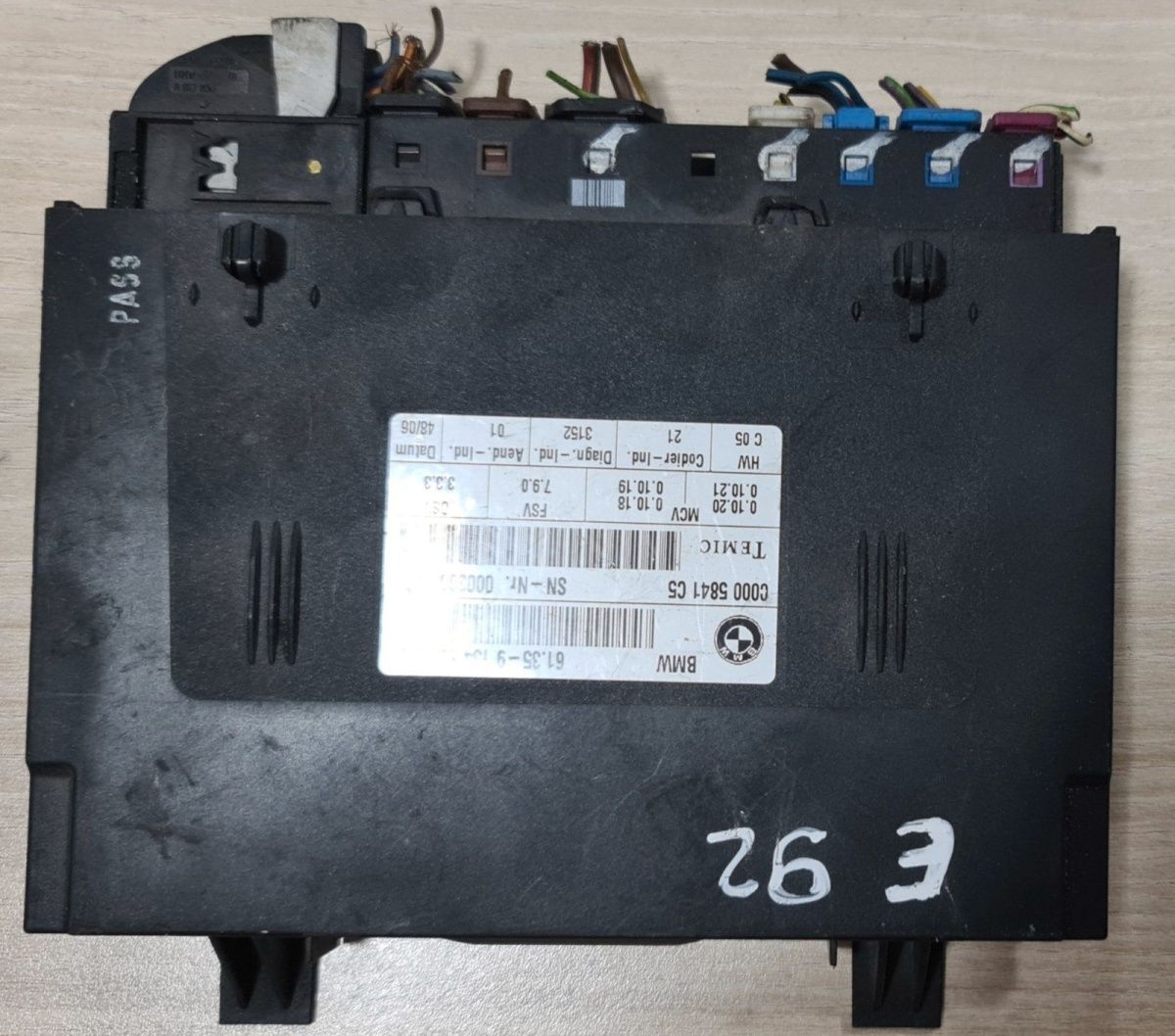 BMW E80-E88 E70, E71 E90-E93 Seat Control control unit 9134662