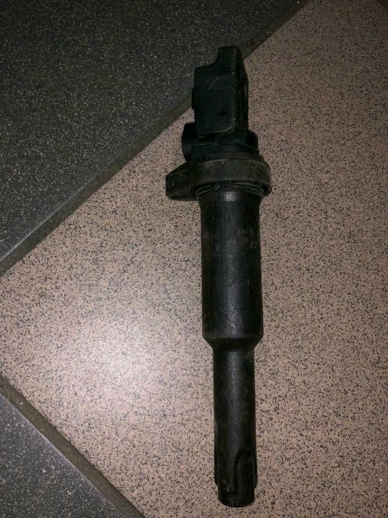 BOSCH IGNITION COIL + SPLIT CAP BMW 8647689-01 0221504470