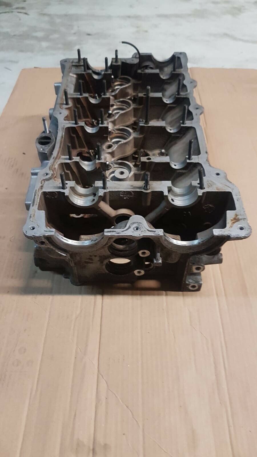 BMW original cylinder head N46 B20 75054229 BMW 3 (E90) 318I